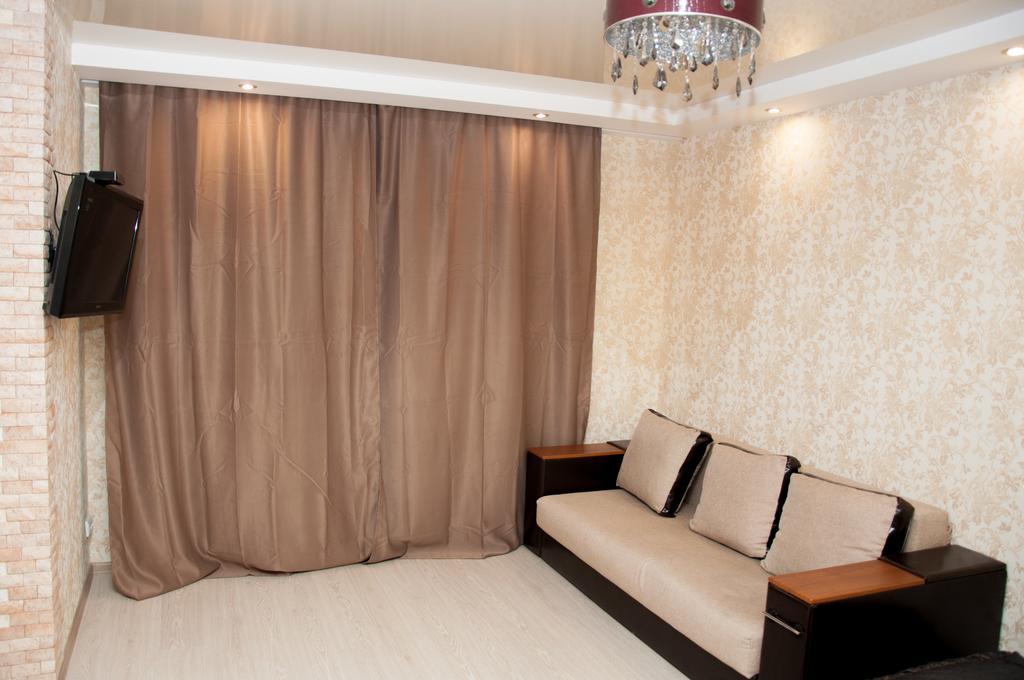 Apartment On Bogatyrskaya 6A Kyiv Exterior photo